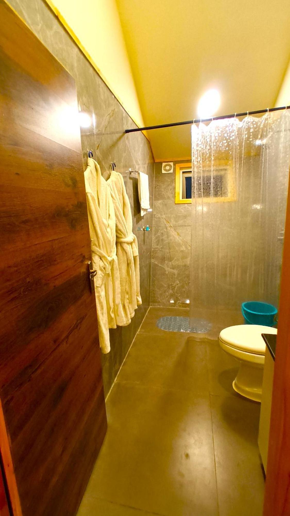 Chan Beach Resort Bahur エクステリア 写真